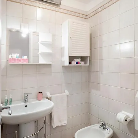 Casa Teresita 300mt Mare דירה