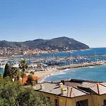 Casa Teresita 300mt Mare 公寓 因佩里亚